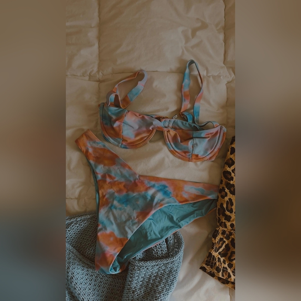 Weworewhat Delilah Bikini Top